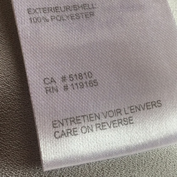 NWT Tribal Ruffle Front Top - Picture 6 of 6